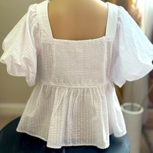 NWT OLD NAVY PUFF-SLEEVE BABYDOLL RUSHED TOP